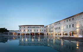 Terme di Saturnia Hotel